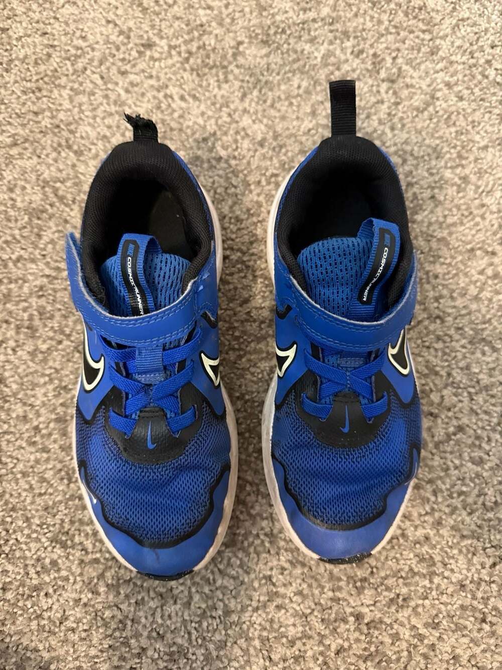 Nike Cosmic Runner Game Royal Black White Shoes Size 13C
